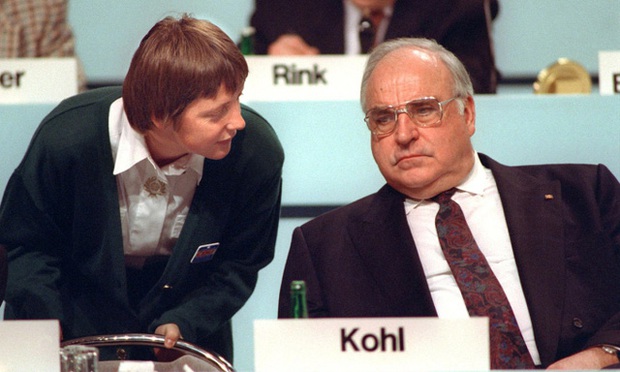 Bà Merkel trở thành Thủ tướng Đức đầu tiên rời nhiệm sở theo nguyện vọng cá nhân - Ảnh 1. Bà Merkel trở thành Thủ tướng Đức đầu tiên rời nhiệm sở theo nguyện vọng cá nhân - Ảnh 1.