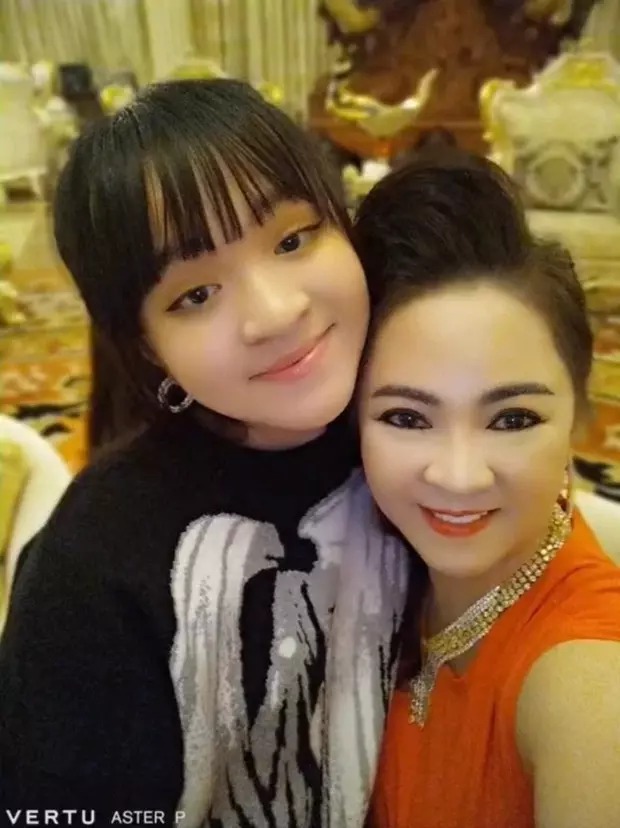 CEO Đại Nam tiết lộ sở thích trước lúc đi ngủ, không cho phép mình xuề xoà ngay cả khi ở nơi riêng tư nhất - Ảnh 2. CEO Đại Nam tiết lộ sở thích trước lúc đi ngủ, không cho phép mình xuề xoà ngay cả khi ở nơi riêng tư nhất - Ảnh 2.