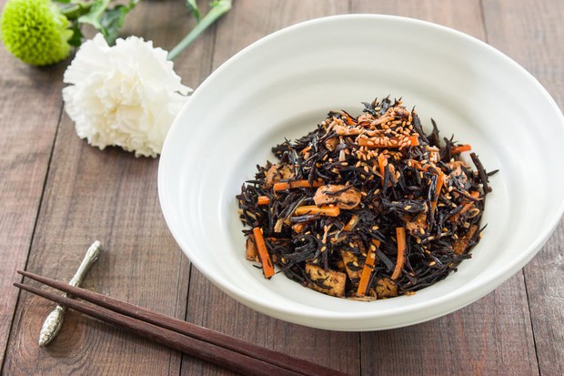 Loại rau giúp trường thọ mà người Nhật rất thích, giàu canxi hơn cả sữa nhưng nhiều người vẫn chưa biết để áp dụng - Ảnh 1. Loại rau giúp trường thọ mà người Nhật rất thích, giàu canxi hơn cả sữa nhưng nhiều người vẫn chưa biết để áp dụng - Ảnh 1.