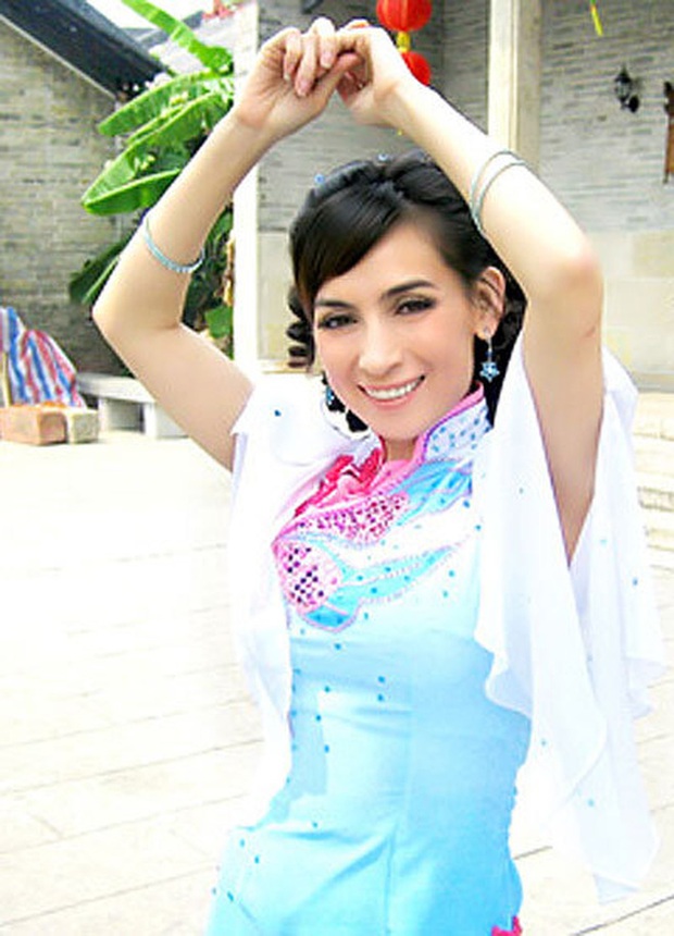 Netizen truyền tay clip Phi Nhung từng đóng phim cổ trang Hoa ngữ 10 năm trước, còn hát OST 100% tiếng Hoa - Ảnh 7. Netizen truyền tay clip Phi Nhung từng đóng phim cổ trang Hoa ngữ 10 năm trước, còn hát OST 100% tiếng Hoa - Ảnh 7.