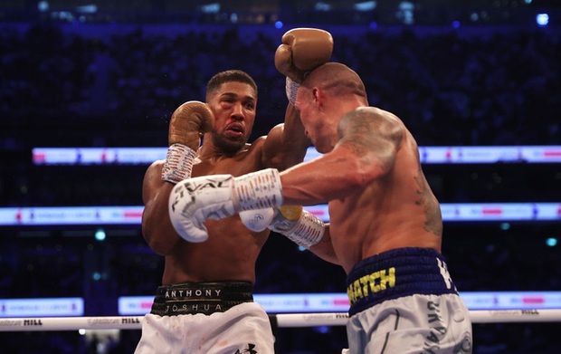 Nghi vấn Anthony Joshua được thiên vị trắng trợn trong thất bại trước Oleksandr Usyk - Ảnh 2. Nghi vấn Anthony Joshua được thiên vị trắng trợn trong thất bại trước Oleksandr Usyk - Ảnh 2.