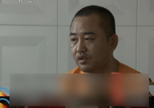 Góc hy hữu: Sau 13 năm trốn truy nã, tên sát nhân bị bắt chỉ vì… nghênh ngang lên show hẹn hò - Ảnh 2. Góc hy hữu: Sau 13 năm trốn truy nã, tên sát nhân bị bắt chỉ vì… nghênh ngang lên show hẹn hò - Ảnh 2.