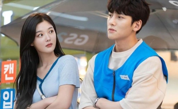 Hội bạn trai màn ảnh đẹp nhức nách của Kim Yoo Jung: Bé đẹp cưng nhất chắc là oppa Park Bo Gum rồi! - Ảnh 15.