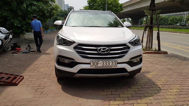 Loạt biển số khủng của dân chơi Hà Thành: Khi Honda Vision, Honda SH còn có biển khủng hơn cả G63 của Tuấn Hưng - Ảnh 4. Loạt biển số khủng của dân chơi Hà Thành: Khi Honda Vision, Honda SH còn có biển khủng hơn cả G63 của Tuấn Hưng - Ảnh 4.