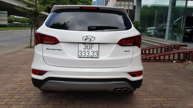 Loạt biển số khủng của dân chơi Hà Thành: Khi Honda Vision, Honda SH còn có biển khủng hơn cả G63 của Tuấn Hưng - Ảnh 5. Loạt biển số khủng của dân chơi Hà Thành: Khi Honda Vision, Honda SH còn có biển khủng hơn cả G63 của Tuấn Hưng - Ảnh 5.