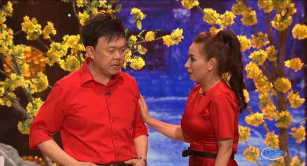 Tiểu phẩm hài để đời của Chí Tài - Hoài Linh - Phi Nhung: 3 người tham gia, nay chỉ còn 1 người ở lại - Ảnh 9. Tiểu phẩm hài để đời của Chí Tài - Hoài Linh - Phi Nhung: 3 người tham gia, nay chỉ còn 1 người ở lại - Ảnh 9.