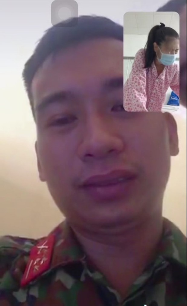 Xúc động hình ảnh chiến sĩ bộ đội rơi nước mắt gọi video call, nhìn vợ đau đớn chuẩn bị vào phòng sinh mà không thể về vì dịch - Ảnh 4. Xúc động hình ảnh chiến sĩ bộ đội rơi nước mắt gọi video call, nhìn vợ đau đớn chuẩn bị vào phòng sinh mà không thể về vì dịch - Ảnh 4.