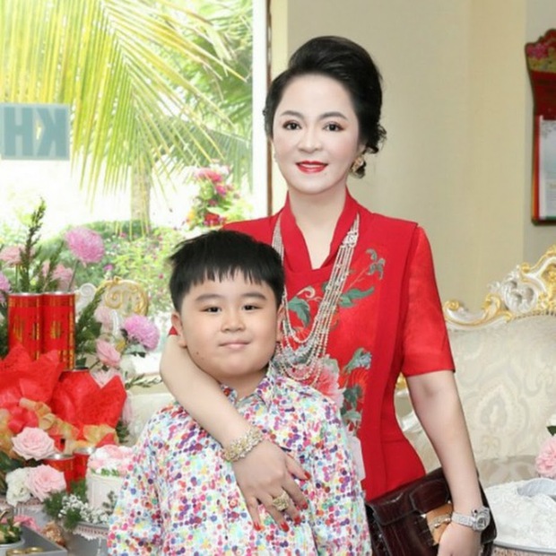 Người thừa kế khu du lịch 6000 tỷ Đại Nam tiết lộ số tiền tiêu vặt mỗi tháng, hào phóng đến mức cho bạn không hỏi lý do! - Ảnh 1. Người thừa kế khu du lịch 6000 tỷ Đại Nam tiết lộ số tiền tiêu vặt mỗi tháng, hào phóng đến mức cho bạn không hỏi lý do! - Ảnh 1.
