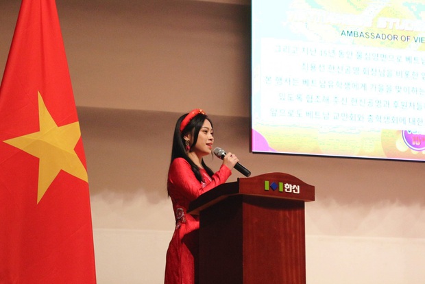 Người Việt đầu tiên trở thành công dân danh dự Seoul vén màn hậu trường nghề phiên dịch cho các chính khách và chủ tịch tập đoàn lớn - Ảnh 4.