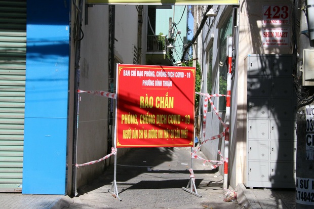 Thêm 34 ca Covid-19 mới, Đà Nẵng sẽ triển khai tiêm vắc xin quy mô lớn nhất lịch sử - Ảnh 2. Thêm 34 ca Covid-19 mới, Đà Nẵng sẽ triển khai tiêm vắc xin quy mô lớn nhất lịch sử - Ảnh 2.