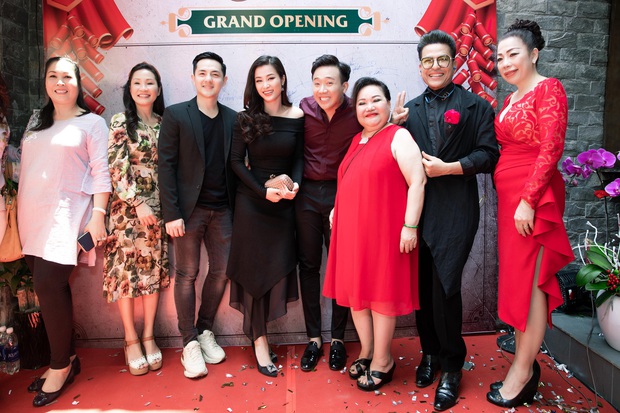Trấn Thành từng kêu trời không thấu vì nhà hàng vừa khai trương đã dính lô cốt, sau 3 năm kinh doanh tình hình liệu có ổn hơn? - Ảnh 1. Trấn Thành từng kêu trời không thấu vì nhà hàng vừa khai trương đã dính lô cốt, sau 3 năm kinh doanh tình hình liệu có ổn hơn? - Ảnh 1.