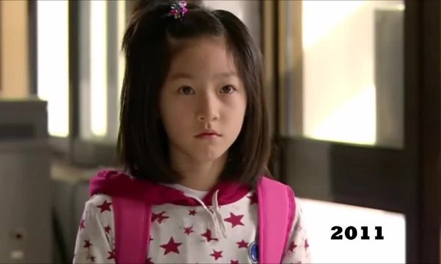 6 sao nhí Hàn một thời lột xác ngoạn mục: Kim Yoo Jung đẹp như tiên tử, Kim So Hyun bỏ túi toàn bom tấn - Ảnh 15. 6 sao nhí Hàn một thời lột xác ngoạn mục: Kim Yoo Jung đẹp như tiên tử, Kim So Hyun bỏ túi toàn bom tấn - Ảnh 15.