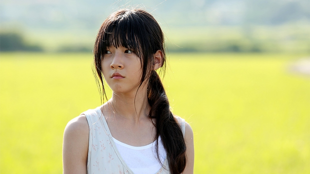 6 sao nhí Hàn một thời lột xác ngoạn mục: Kim Yoo Jung đẹp như tiên tử, Kim So Hyun bỏ túi toàn bom tấn - Ảnh 16. 6 sao nhí Hàn một thời lột xác ngoạn mục: Kim Yoo Jung đẹp như tiên tử, Kim So Hyun bỏ túi toàn bom tấn - Ảnh 16.
