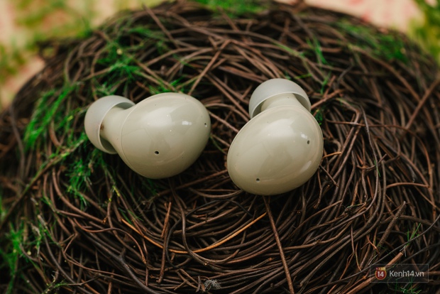 Đánh giá Galaxy Buds 2: lựa chọn dành cho các fan Android, đối trọng của Apple AirPods - Ảnh 9. Đánh giá Galaxy Buds 2: lựa chọn dành cho các fan Android, đối trọng của Apple AirPods - Ảnh 9.