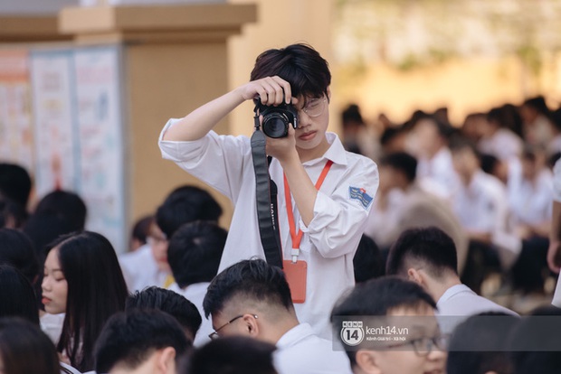 MỚI: Học sinh của 1 quận ở Hà Nội được đi học lại, 3 nơi tạm nghỉ học trực tiếp - Ảnh 1.