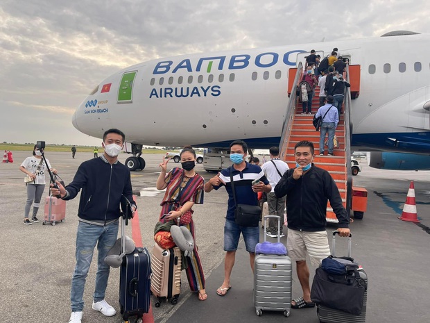 Quang Linh Vlogs - chàng trai Việt trên đất châu Phi sở hữu kênh YouTube 2,4 triệu lượt đăng ký là ai? - Ảnh 5. Quang Linh Vlogs - chàng trai Việt trên đất châu Phi sở hữu kênh YouTube 2,4 triệu lượt đăng ký là ai? - Ảnh 5.