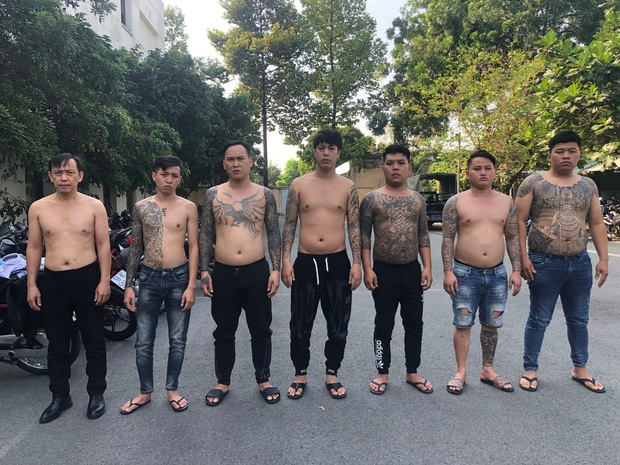 TP.HCM: Bắt được nhóm thanh niên đánh đập dã man giám đốc trước công ty - Ảnh 1. TP.HCM: Bắt được nhóm thanh niên đánh đập dã man giám đốc trước công ty - Ảnh 1.