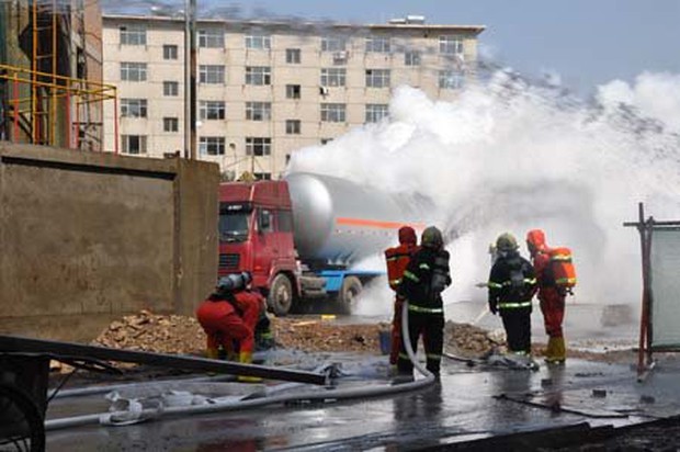 Những vụ rò rỉ khí amoniac chấn động Trung Quốc: Có vụ đoạt mạng 15 người, có vụ khiến hàng trăm người bị thương nặng - Ảnh 4.