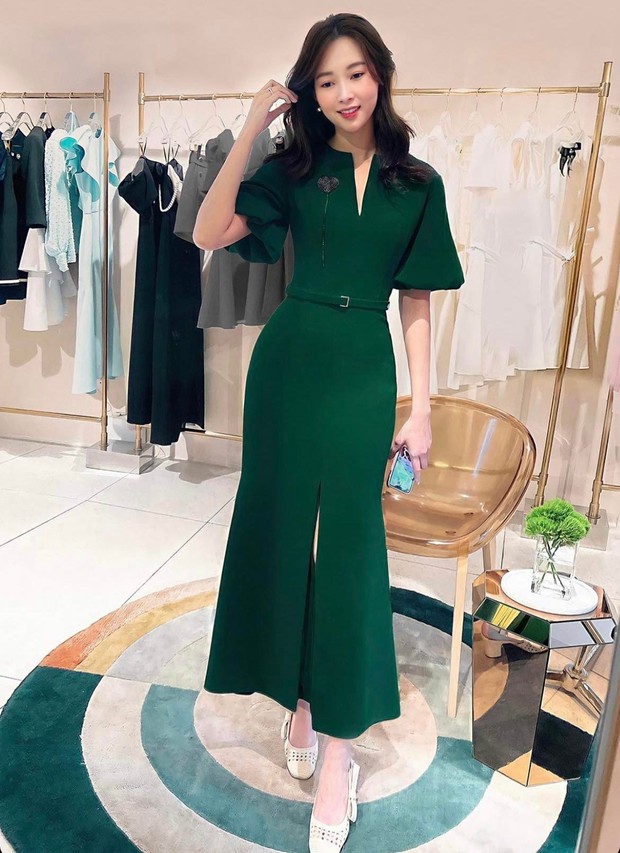 Thế nào là level thần tiên tỷ tỷ, Đặng Thu Thảo lên đồ thả dáng sương sương cũng gây sốt! - Ảnh 2. Thế nào là level thần tiên tỷ tỷ, Đặng Thu Thảo lên đồ thả dáng sương sương cũng gây sốt! - Ảnh 2.