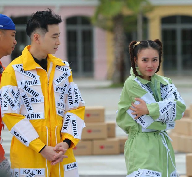 Karik khẳng định chỉ là bạn bè với người được đẩy thuyền, ám chỉ Lan Ngọc hay Thúy Ngân? - Ảnh 2. Karik khẳng định chỉ là bạn bè với người được đẩy thuyền, ám chỉ Lan Ngọc hay Thúy Ngân? - Ảnh 2.