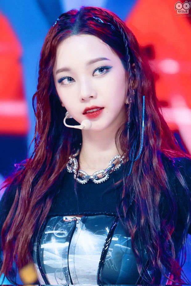 Girlgroup chia line thế nào là ổn nhất: Jennie cân luôn Jisoo (BLACKPINK) làm main vocal, Momo (TWICE) nhảy thôi đừng hát? - Ảnh 24. Girlgroup chia line thế nào là ổn nhất: Jennie cân luôn Jisoo (BLACKPINK) làm main vocal, Momo (TWICE) nhảy thôi đừng hát? - Ảnh 24.
