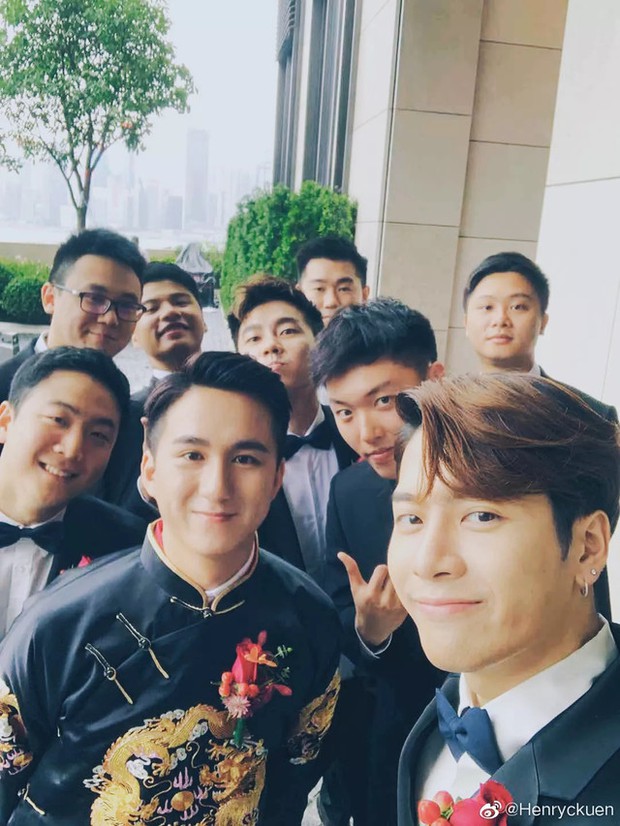 Phù rể táo bạo nhất showbiz gọi tên Jackson (GOT7): Hôn môi đồng giới nóng bỏng, soái đến mức thành tâm điểm ở hôn lễ bạn thân - Ảnh 6. Phù rể táo bạo nhất showbiz gọi tên Jackson (GOT7): Hôn môi đồng giới nóng bỏng, soái đến mức thành tâm điểm ở hôn lễ bạn thân - Ảnh 6.