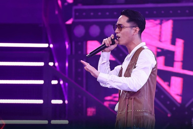 Sol7 bỏ thi Rap Việt vì lý do sức khỏe nhưng lại chạy show mệt nghỉ ở TP.HCM - Ảnh 2.