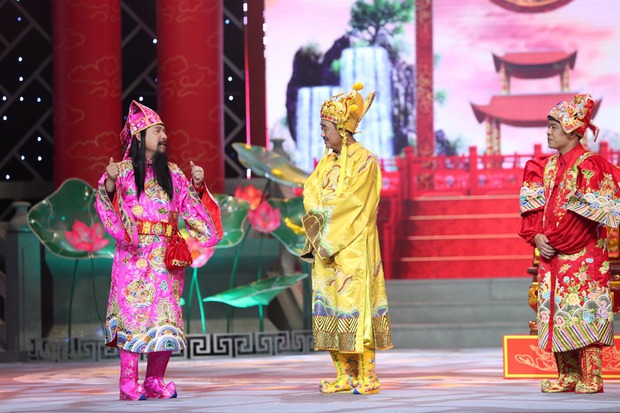 Chùm ảnh mới nhất của Táo Quân 2022: Quang Thắng khác lạ, nhìn sang Tự Long mới giật mình! - Ảnh 5.