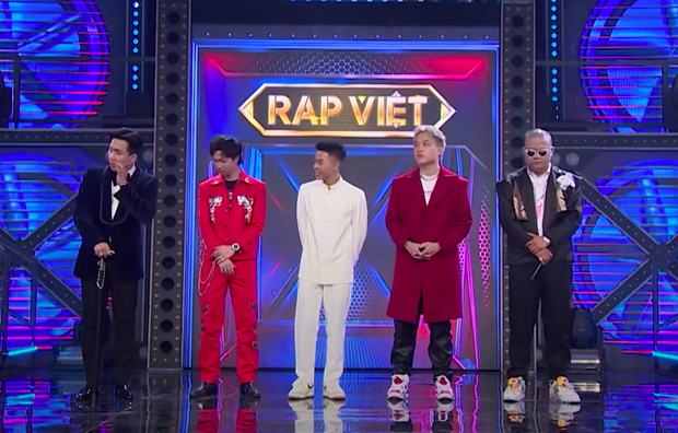 Netizen tranh cãi vì dàn quái vật chiếm hết slot vào Chung kết Rap Việt, còn đâu cơ hội cho newbie? - Ảnh 3. Netizen tranh cãi vì dàn quái vật chiếm hết slot vào Chung kết Rap Việt, còn đâu cơ hội cho newbie? - Ảnh 3.