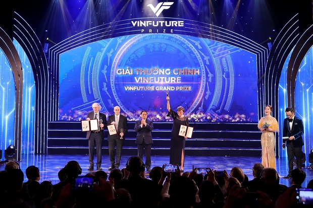 Ngay tại Hà Nội, giải thưởng 3 triệu đô của VinFuture tìm ra chủ nhân: Bộ ba tác giả vaccine Covid-19 công nghệ mRNA! - Ảnh 3.