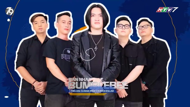 Hiện tượng Bumblebee tại Rock Việt - Tiger: Hội anh em văn phòng khiến dàn HLV thi nhau tranh giành - Ảnh 1. Hiện tượng Bumblebee tại Rock Việt - Tiger: Hội anh em văn phòng khiến dàn HLV thi nhau tranh giành - Ảnh 1.