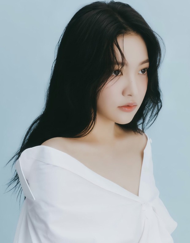 Thành viên dư thừa trong các nhóm Kpop: BLACKPINK - TWICE - Red Velvet đều có 1 mẩu bị gọi tên, bản sao Somi chưa gì cũng bị réo? - Ảnh 6. Thành viên dư thừa trong các nhóm Kpop: BLACKPINK - TWICE - Red Velvet đều có 1 mẩu bị gọi tên, bản sao Somi chưa gì cũng bị réo? - Ảnh 6.