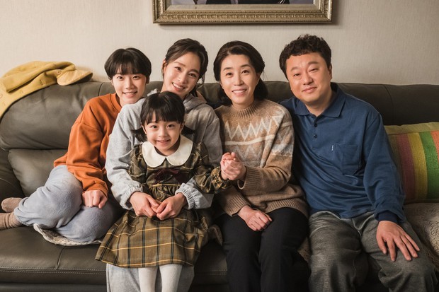 Cười té ghế rồi khóc nức nở với 6 phim tình cảm gia đình Hàn, xem mới thấy sống là để yêu thương! - Ảnh 5.