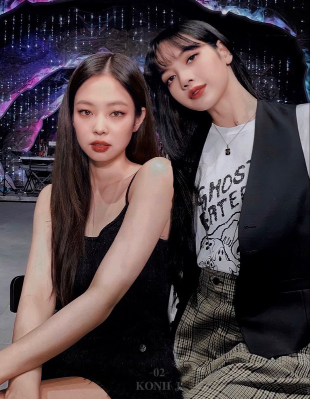 Ngoài 2 cô idol này thì Kpop làm gì có nữ rapper: Jennie và Lisa (BLACKPINK) bít cửa, cả 1 hội rapper đình đám chỉ toàn đọc thơ và hát bolero? - Ảnh 1. Ngoài 2 cô idol này thì Kpop làm gì có nữ rapper: Jennie và Lisa (BLACKPINK) bít cửa, cả 1 hội rapper đình đám chỉ toàn đọc thơ và hát bolero? - Ảnh 1.