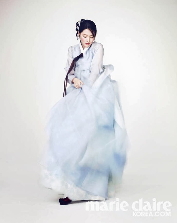 Năm mới cùng ngắm những nữ thần Hanbok xứ Hàn: Suzy - Kim Yoo Jung quá đẹp nhưng không thể vượt qua tường thành Lee Young Ae - Ảnh 12.