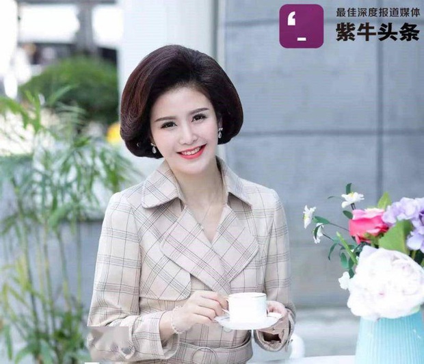 Cô gái 11 năm làm người mẫu thời trang bà thím: Ngày chụp 400 bộ, thu nhập ngất ngưởng - Ảnh 2. Cô gái 11 năm làm người mẫu thời trang bà thím: Ngày chụp 400 bộ, thu nhập ngất ngưởng - Ảnh 2.