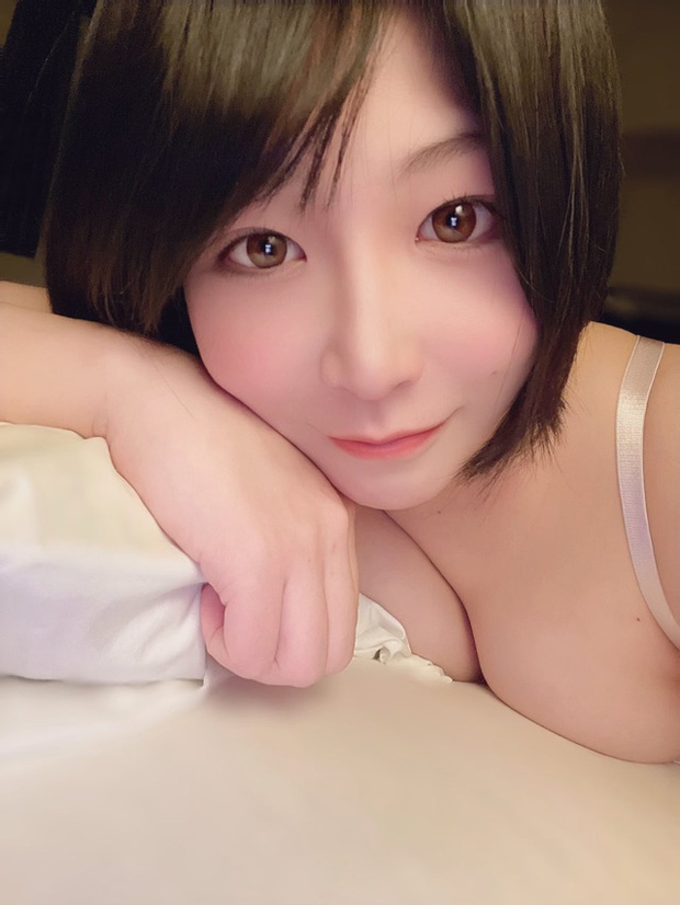 Bị phát hiện quá giống idol phim người lớn, nữ streamer đành thừa nhận: Thực ra tôi là diễn viên AV - Ảnh 5. Bị phát hiện quá giống idol phim người lớn, nữ streamer đành thừa nhận: Thực ra tôi là diễn viên AV - Ảnh 5.