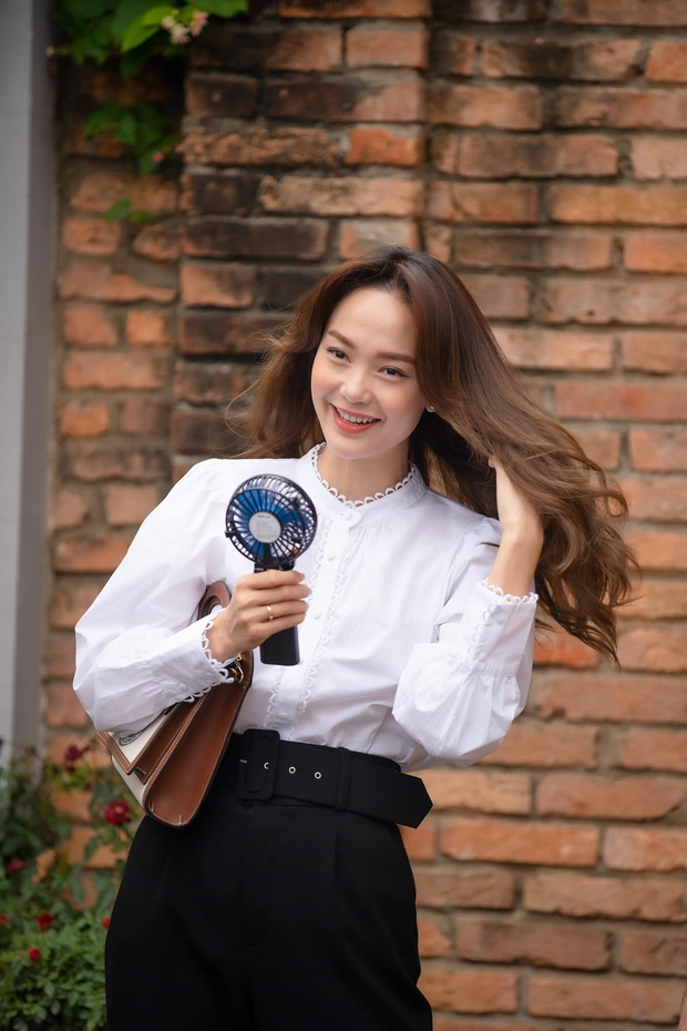 4 mỹ nhân mặc đồ công sở đẹp nhất phim Việt: Huyền Lizzie quá sang nhưng số 2 mới làm bật tính cách nhân vật - Ảnh 14. 4 mỹ nhân mặc đồ công sở đẹp nhất phim Việt: Huyền Lizzie quá sang nhưng số 2 mới làm bật tính cách nhân vật - Ảnh 14.