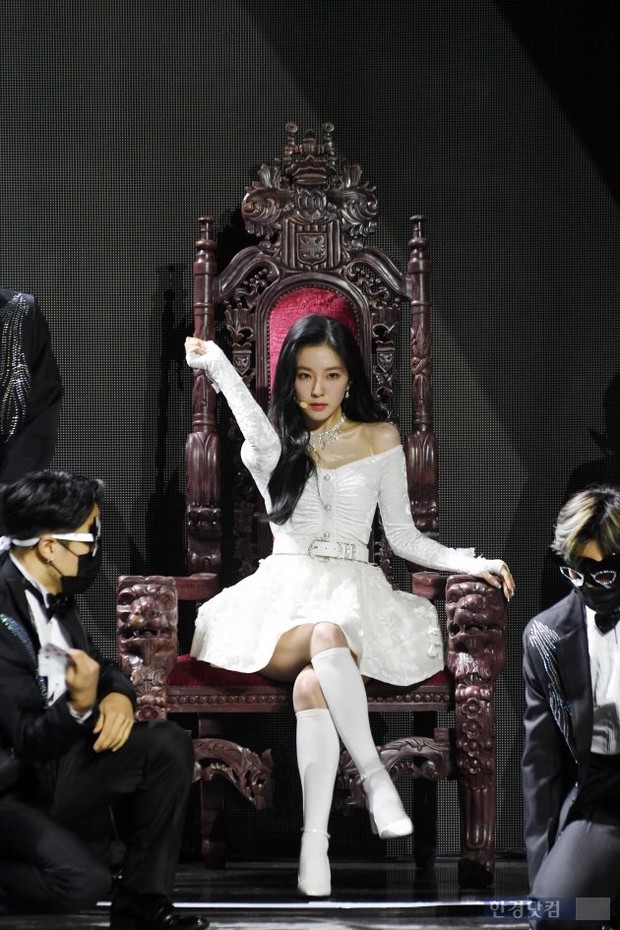 Visual của Irene (Red Velvet) khiến Knet tranh cãi gay gắt: Đẹp như nữ thần hay xuống sắc phong độ? - Ảnh 4.