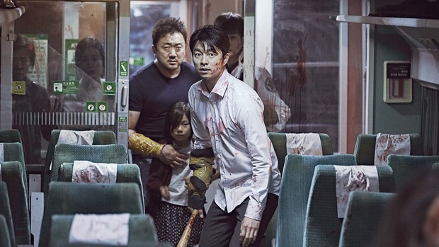 4 điểm giống ngỡ ngàng giữa bom tấn Ngôi Trường Xác Sống với Train To Busan: Sôi máu tột độ vì kẻ phản diện, số phận 1 nhân vật không đổi! - Ảnh 7. 4 điểm giống ngỡ ngàng giữa bom tấn Ngôi Trường Xác Sống với Train To Busan: Sôi máu tột độ vì kẻ phản diện, số phận 1 nhân vật không đổi! - Ảnh 7.