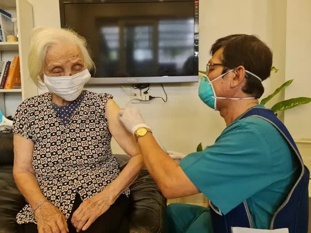 TP.HCM: Người dân đến đâu để tiêm vắc-xin ngừa Covid-19 những ngày Tết? - Ảnh 3. TP.HCM: Người dân đến đâu để tiêm vắc-xin ngừa Covid-19 những ngày Tết? - Ảnh 3.