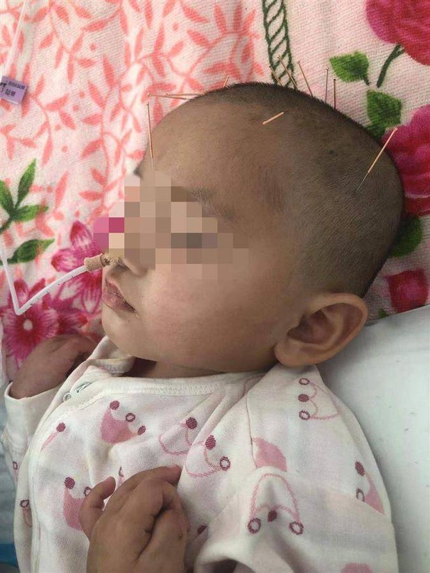 Bé gái 2 tuổi bị đầu độc bằng kẹo tẩm thuốc chuột trong đám cưới, danh tính thủ phạm khiến ai nấy bàng hoàng, động cơ giết người còn gây choáng hơn - Ảnh 2. Bé gái 2 tuổi bị đầu độc bằng kẹo tẩm thuốc chuột trong đám cưới, danh tính thủ phạm khiến ai nấy bàng hoàng, động cơ giết người còn gây choáng hơn - Ảnh 2.