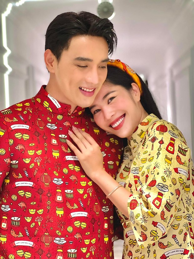 Nam Em tung ảnh tình tứ bên soái ca body mlem, cặp đôi mới của showbiz hay gì đây? - Ảnh 2. Nam Em tung ảnh tình tứ bên soái ca body mlem, cặp đôi mới của showbiz hay gì đây? - Ảnh 2.