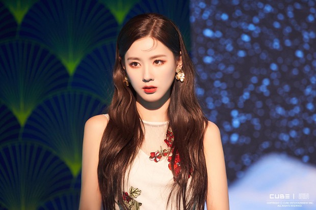 Idol nữ được săn lùng nhiều nhất 2021: Wonyoung và aespa thay thế TWICE, 3 mẩu BLACKPINK tranh nhau top đầu còn Lisa trôi về đâu thế? - Ảnh 1. Idol nữ được săn lùng nhiều nhất 2021: Wonyoung và aespa thay thế TWICE, 3 mẩu BLACKPINK tranh nhau top đầu còn Lisa trôi về đâu thế? - Ảnh 1.