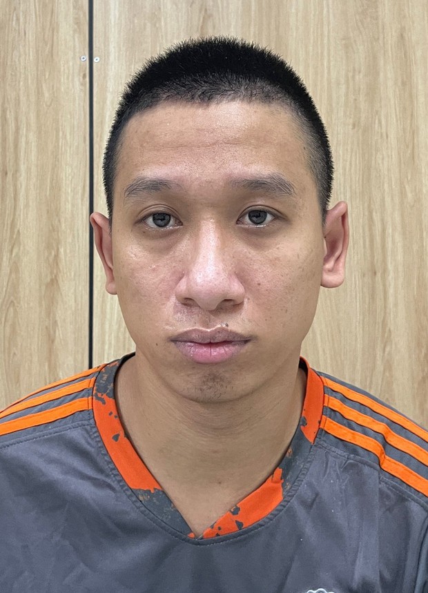 Thanh niên buôn ma túy nuôi chó dữ cảnh giới, ngông cuồng thách thức công an - Ảnh 1. Thanh niên buôn ma túy nuôi chó dữ cảnh giới, ngông cuồng thách thức công an - Ảnh 1.