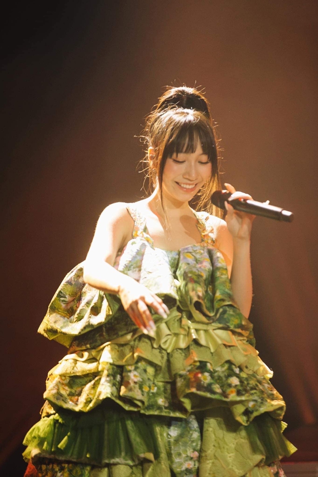 Diva Mỹ Linh tiết lộ Mỹ Anh từng ngột ngạt vì mẹ, không quên tự hào khi con gái lần đầu lên sóng KBS - Ảnh 4. Diva Mỹ Linh tiết lộ Mỹ Anh từng ngột ngạt vì mẹ, không quên tự hào khi con gái lần đầu lên sóng KBS - Ảnh 4.