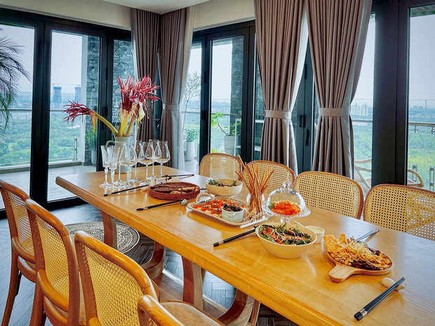 Căn hộ 212m2 đủ công năng với 3 mặt thoáng xanh mát gần Hà Nội - Ảnh 3. Căn hộ 212m2 đủ công năng với 3 mặt thoáng xanh mát gần Hà Nội - Ảnh 3.