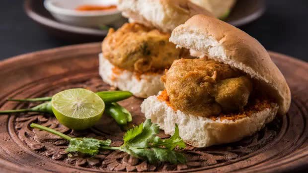 Ấn Độ: Món ăn đường phố nổi tiếng nhất tại Mumbai, níu chân thực khách khiến họ quên lối về - Ảnh 1. Ấn Độ: Món ăn đường phố nổi tiếng nhất tại Mumbai, níu chân thực khách khiến họ quên lối về - Ảnh 1.