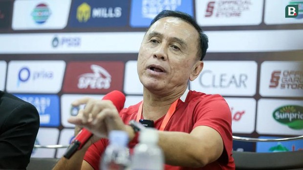 Kết luận điều tra về thảm họa giẫm đạp tại Indonesia: Giải thể ban điều hành LĐBĐ Indonesia - Ảnh 2.