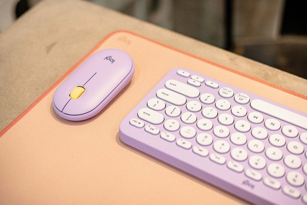 Trên tay bộ đôi chuột Pebble M350 và bàn phím K380 phiên bản màu mới của Logitech - Ảnh 1. Trên tay bộ đôi chuột Pebble M350 và bàn phím K380 phiên bản màu mới của Logitech - Ảnh 1.